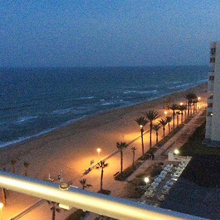 Oceanfront Urbanova Apartment El Altet Dış mekan fotoğraf